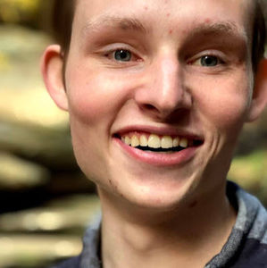 Meet your Posher, Eli